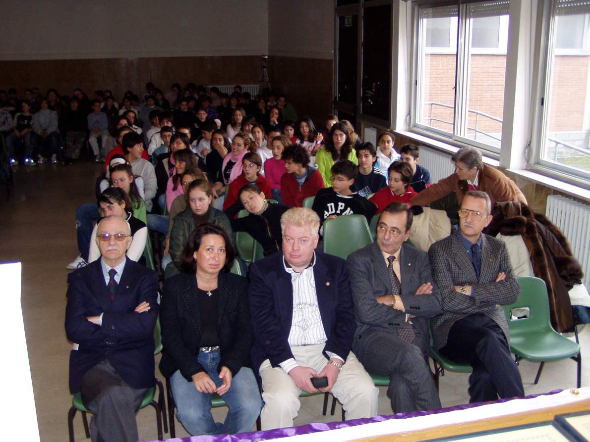 SALA - (Cliccare per chiudere la finestra)